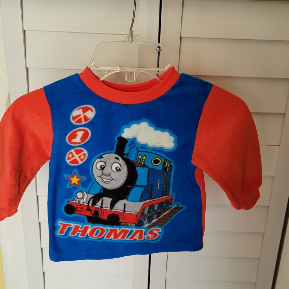 Brand: Thomas and friends color: blue, red size: 18m